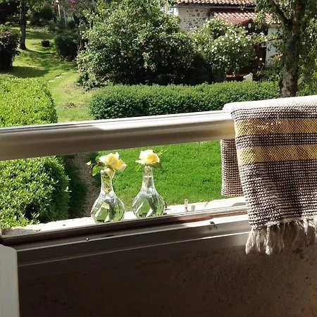 Domaine Charente - Holiday With Own Garden Hébergement de vacances *