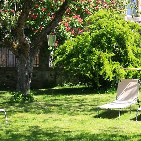 Domaine Charente - Holiday With Own Garden Mazières