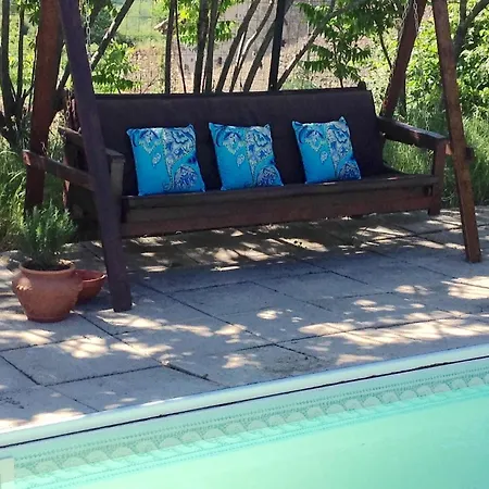 Domaine Charente - Holiday With Own Garden Hébergement de vacances